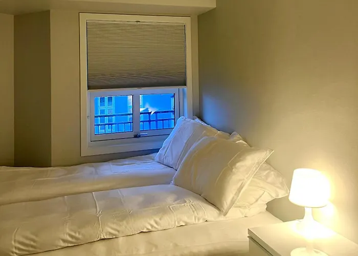 Апартаменты Luxurious In The Heart Of